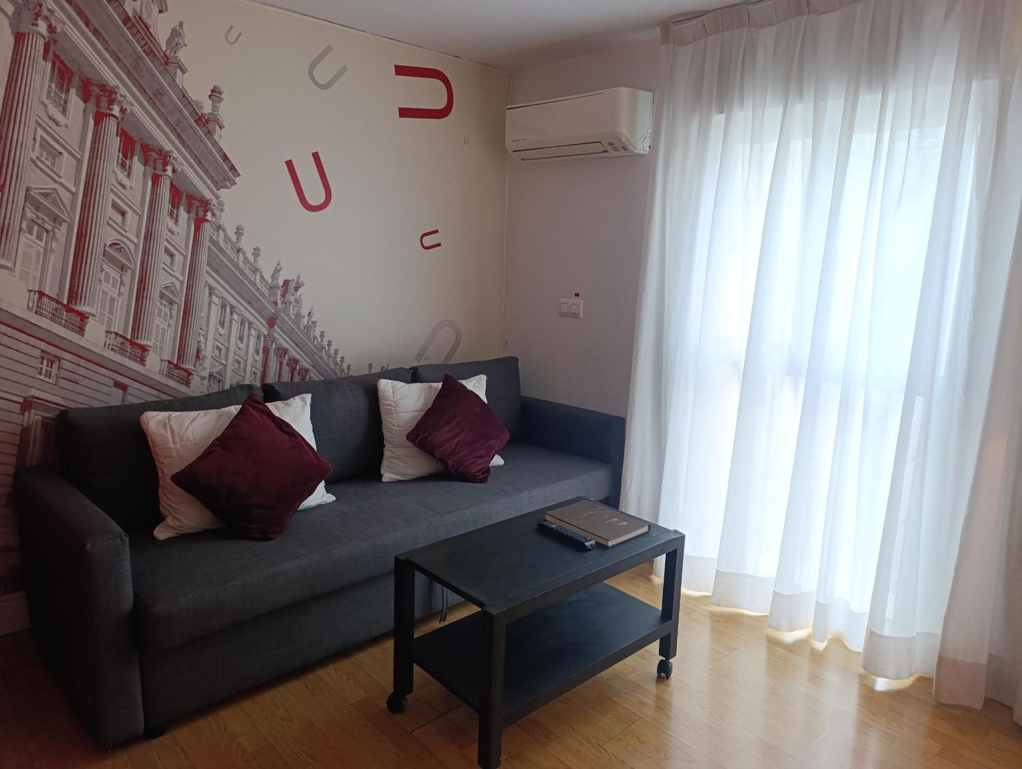 Apartamento En Huertas Madrid Exterior photo